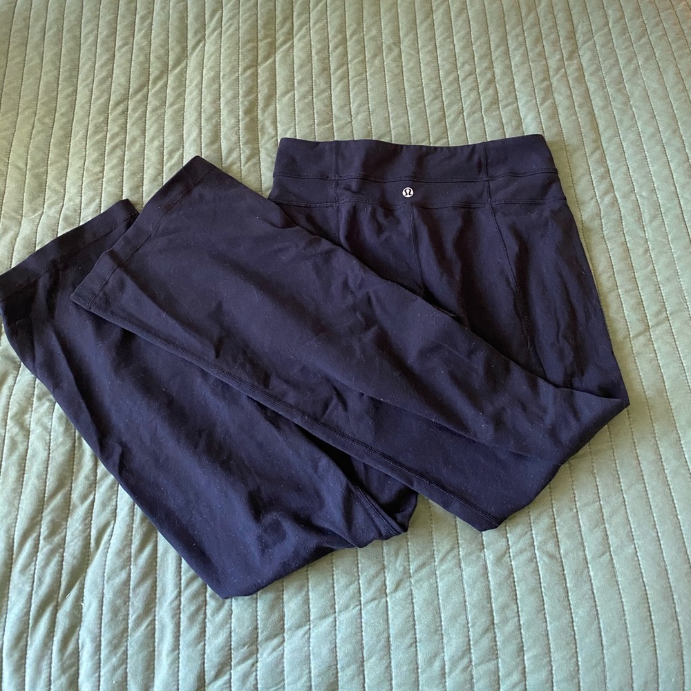 Lululemon yoga pants